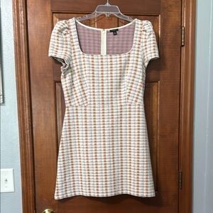 Ann Taylor Tan and White A-Line Mini Dress